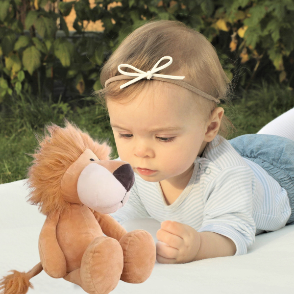 doudou-bebe-lion-fille-fascine