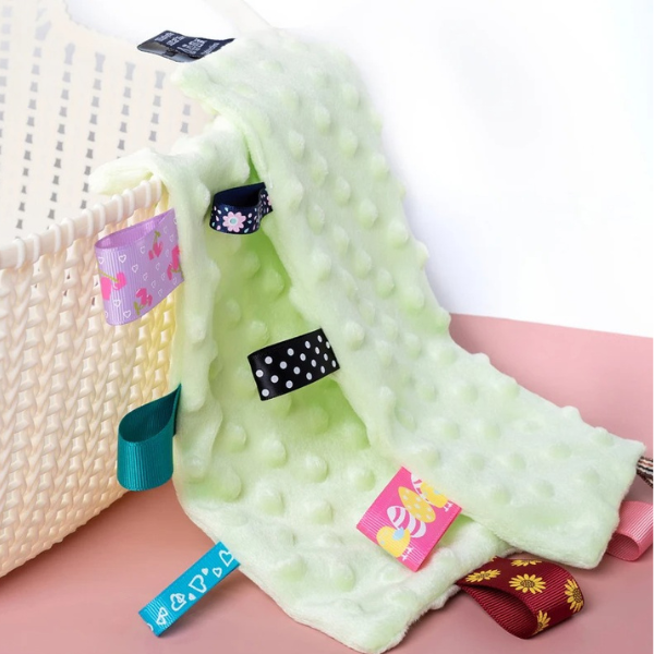 doudou-etiquette-bebe-linge-presentation-variante-verte