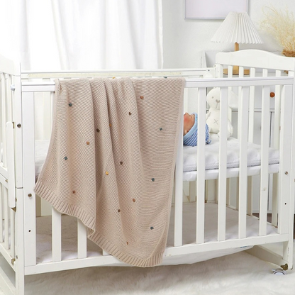 couverture-bebe-mousseline-beige-bebe-berceau