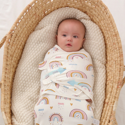 couverture-emmaillotage-arc-en-ciel-bebe-couffin