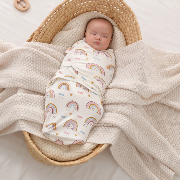 couverture-emmaillotage-arc-en-ciel-bebe-douce-nuit