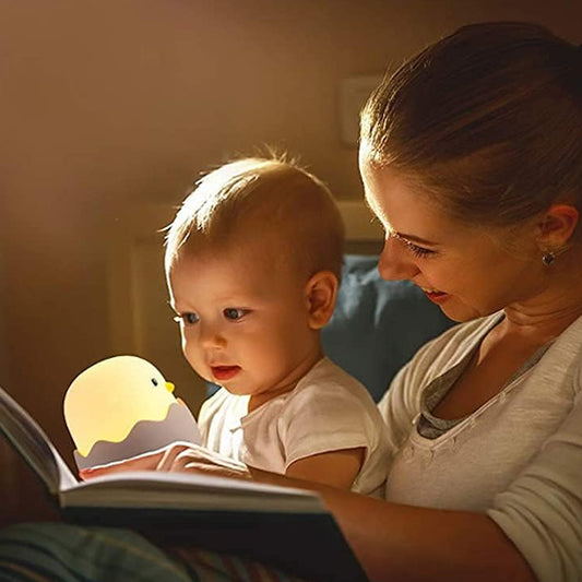 veilleuse-pour-bebe-oeuf-garcon-maman-lit-histoire
